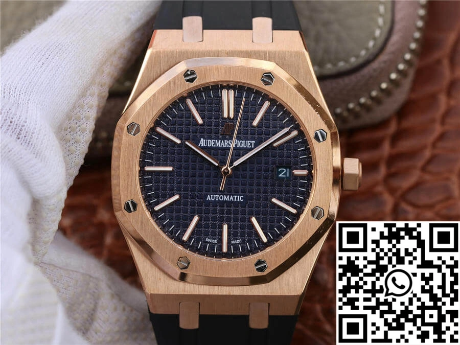 Audemars Piguet Royal Oak 15400 Blue Dial SunProtective 94