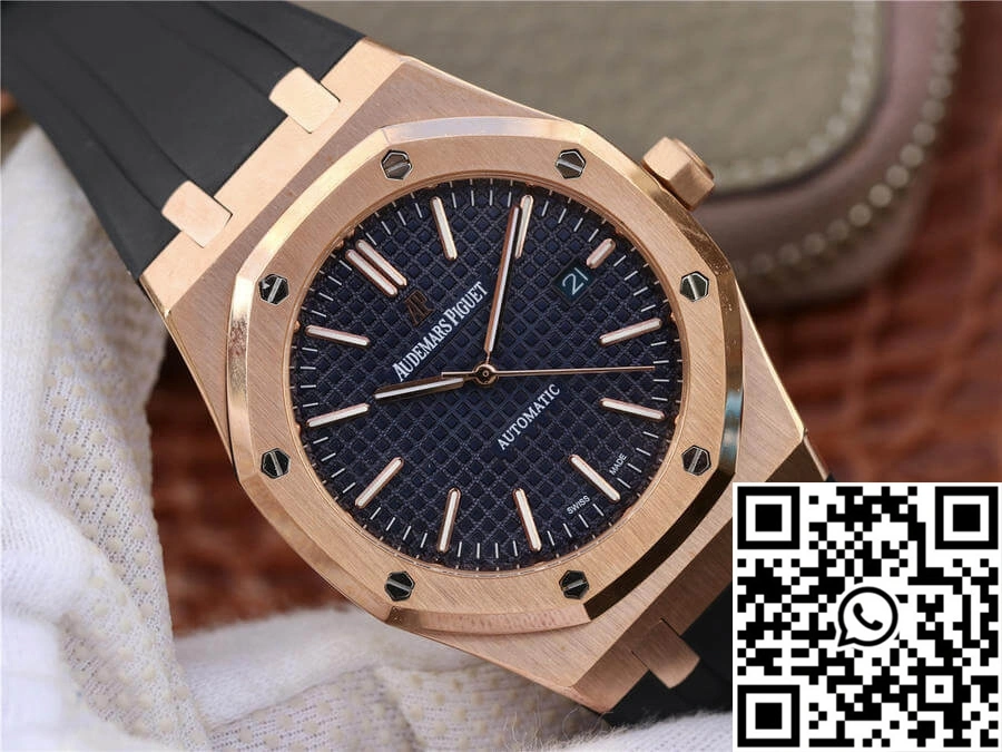 Audemars Piguet Royal Oak 15400 Blue Dial SunProtective 94