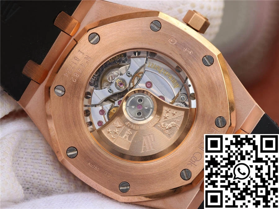 Audemars Piguet Royal Oak 15400 Blue Dial SunProtective 94