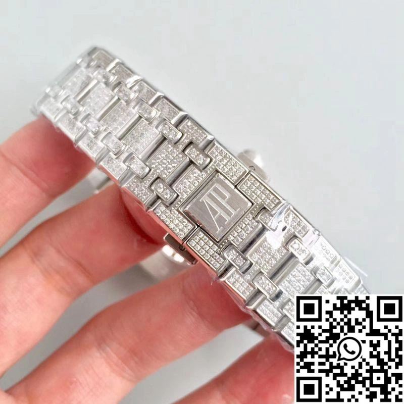 Audemars Piguet Royal Oak 15400.OR Full Diamond White Dial Bright 31
