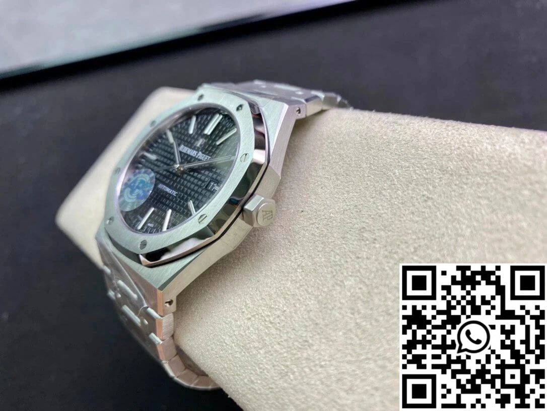Bright Audemars Piguet Royal Oak 15400ST.OO.1220ST.01 APS Factory Black Dial 109