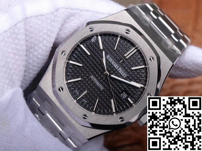 Compact Audemars Piguet Royal Oak 15400ST.OO.1220ST.01 ZF Factory Black Dial 90