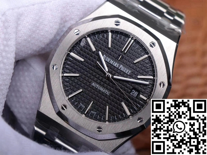 Compact Audemars Piguet Royal Oak 15400ST.OO.1220ST.01 ZF Factory Black Dial 90