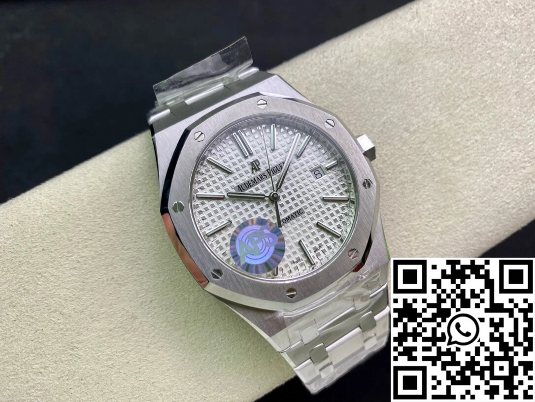 Comfortable Audemars Piguet Royal Oak 15400ST.OO.1220ST.02 APS Factory Stainless Steel 87