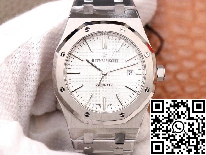 Comfortable Audemars Piguet Royal Oak 15400ST.OO.1220ST.02 ZF Factory White Dial 50
