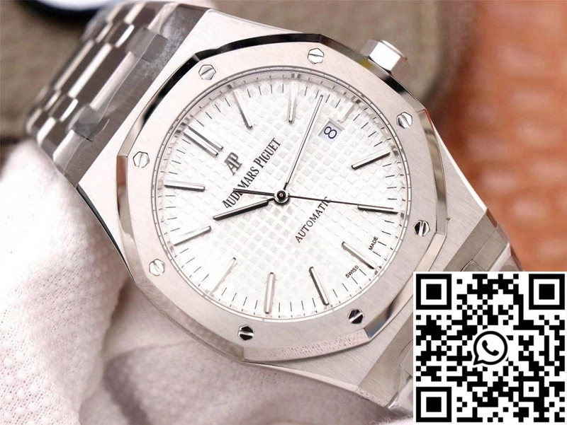 Comfortable Audemars Piguet Royal Oak 15400ST.OO.1220ST.02 ZF Factory White Dial 50