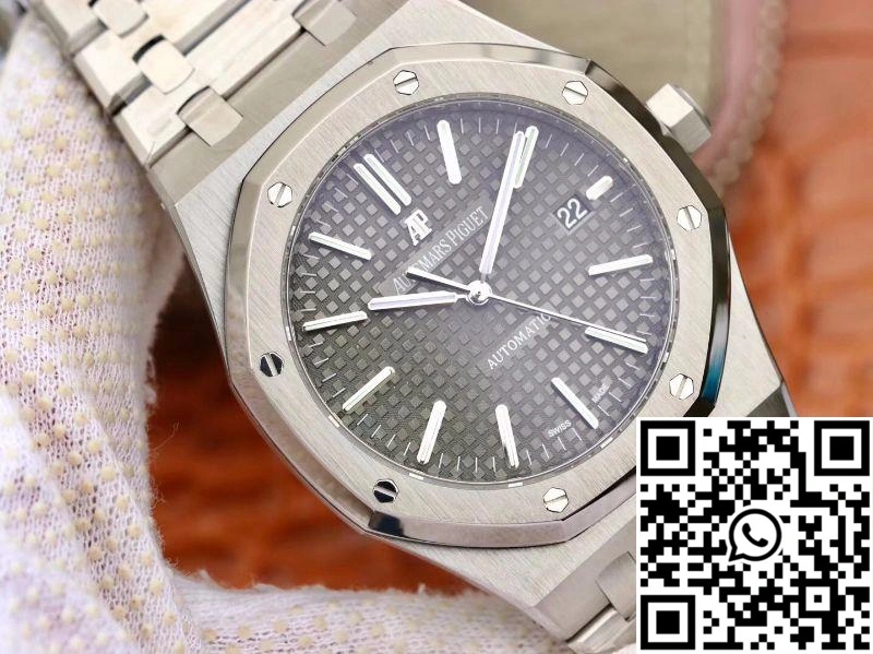 FreshLook Audemars Piguet Royal Oak 15400ST.OO.1220ST.04 JF Factory Black Dial 39