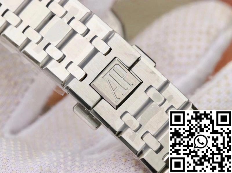 FreshLook Audemars Piguet Royal Oak 15400ST.OO.1220ST.04 JF Factory Black Dial 39