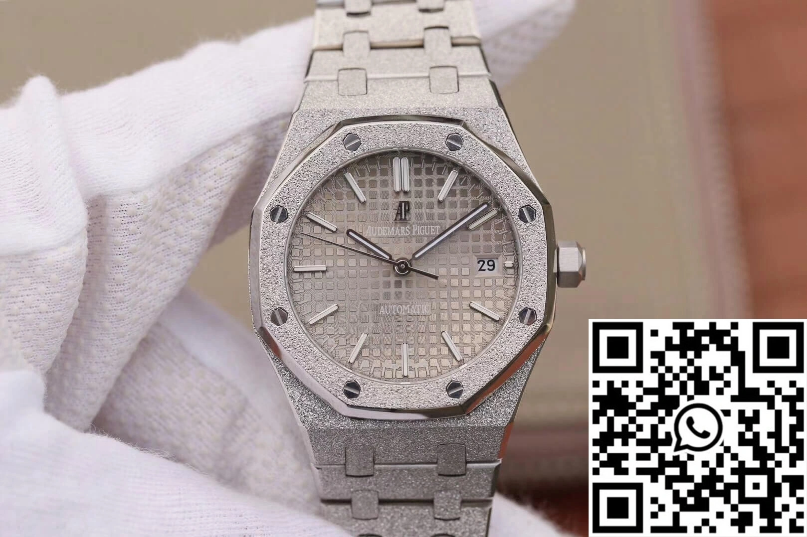 SmoothTexture Audemars Piguet Royal Oak 15454BC.GG.1259BC.01 JH Factory Rhodium Dial 70