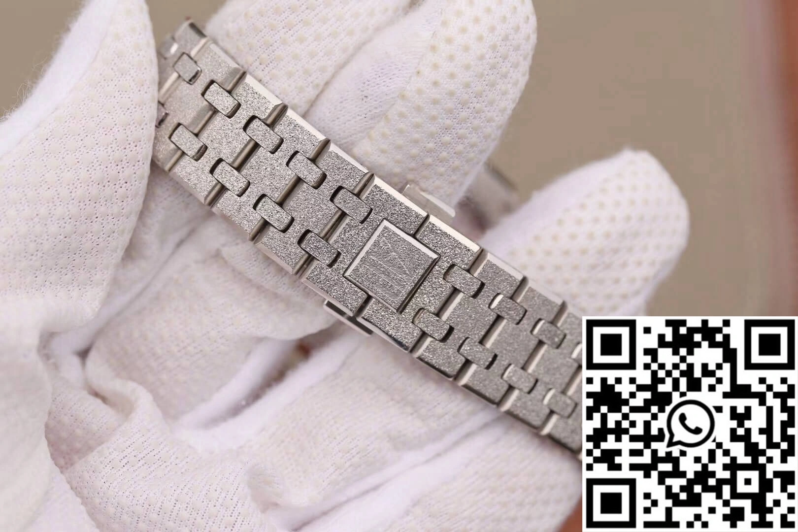 SmoothTexture Audemars Piguet Royal Oak 15454BC.GG.1259BC.01 JH Factory Rhodium Dial 70
