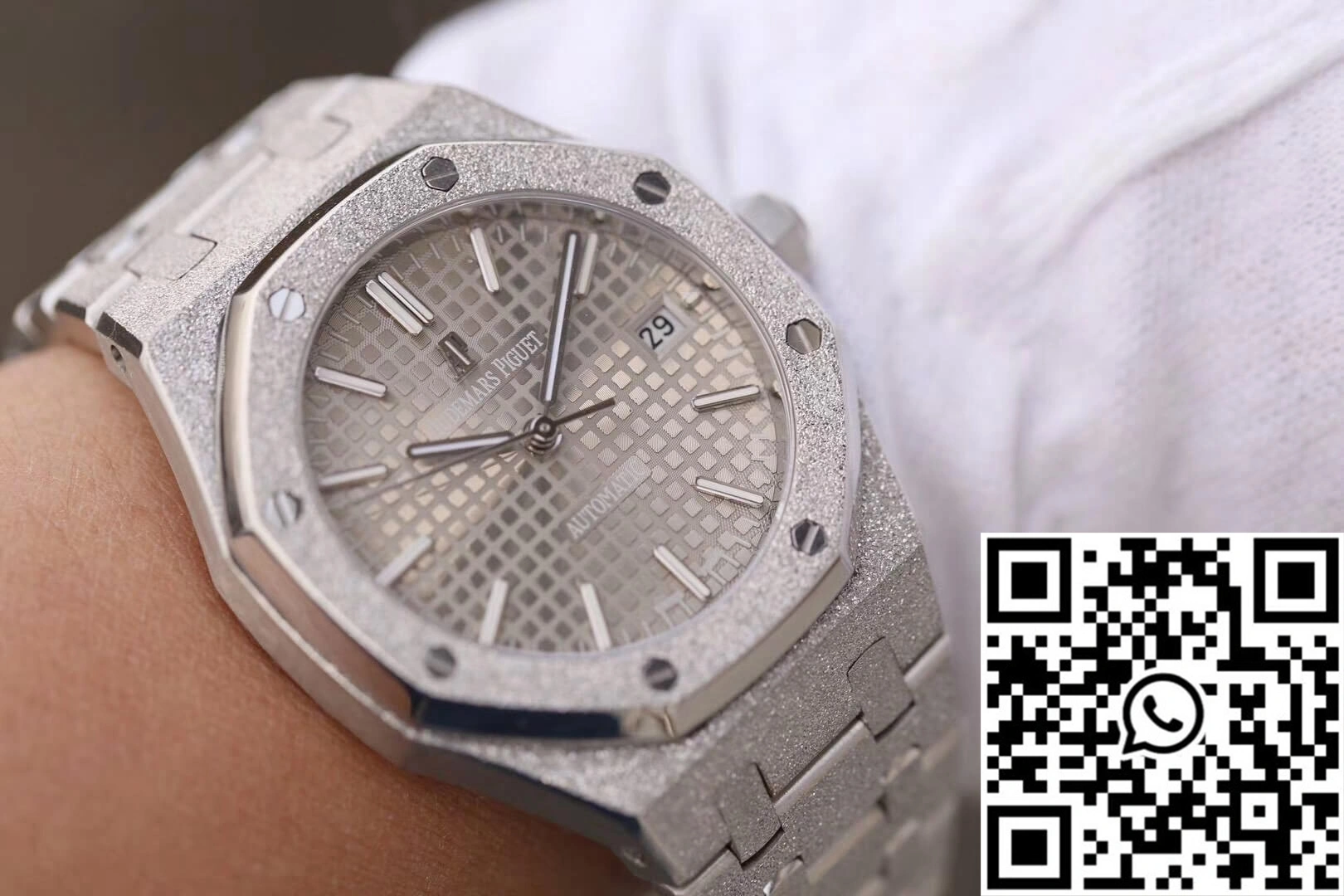 SmoothTexture Audemars Piguet Royal Oak 15454BC.GG.1259BC.01 JH Factory Rhodium Dial 70