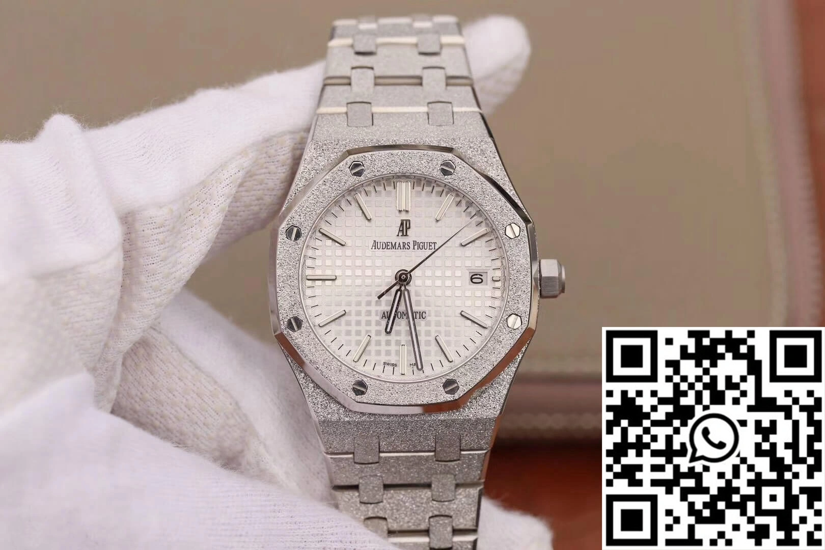 WeatherProof Audemars Piguet Royal Oak 15454BC.GG.1259BC.01 JH Factory Silver Dial 110