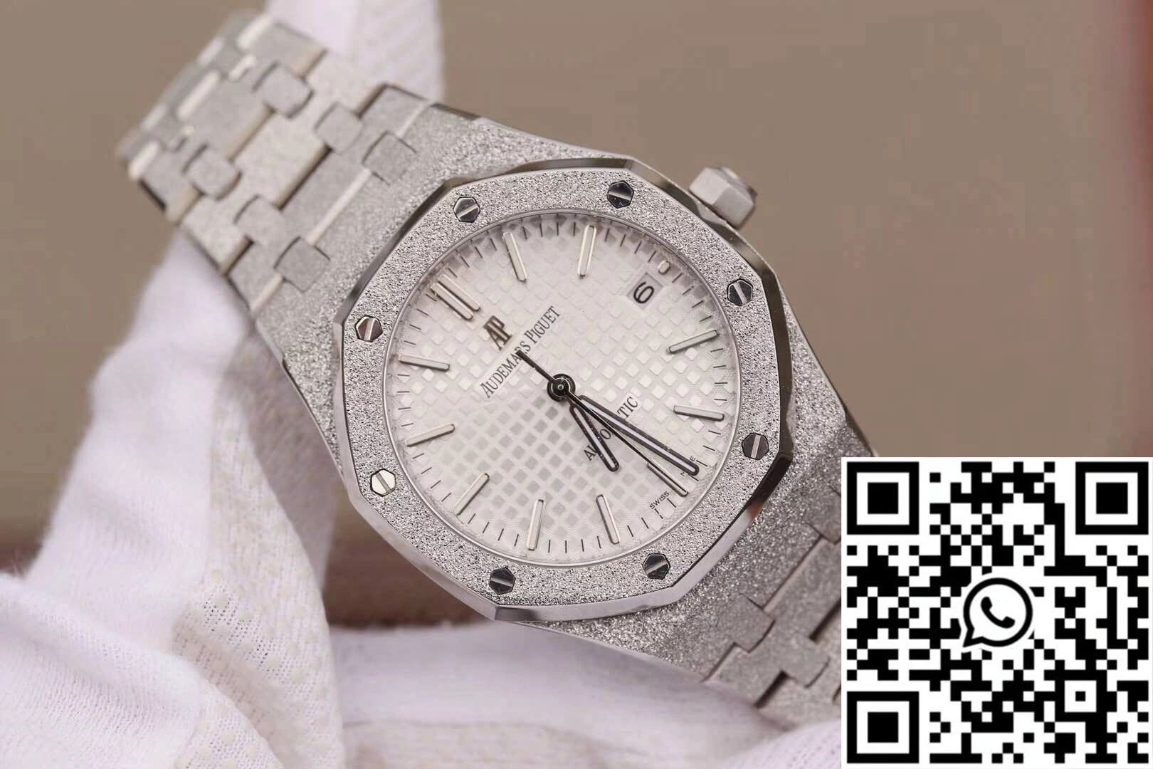 WeatherProof Audemars Piguet Royal Oak 15454BC.GG.1259BC.01 JH Factory Silver Dial 110