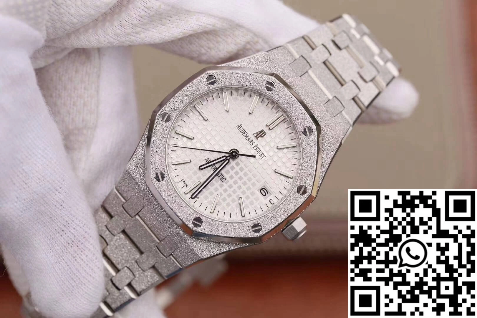 WeatherProof Audemars Piguet Royal Oak 15454BC.GG.1259BC.01 JH Factory Silver Dial 110