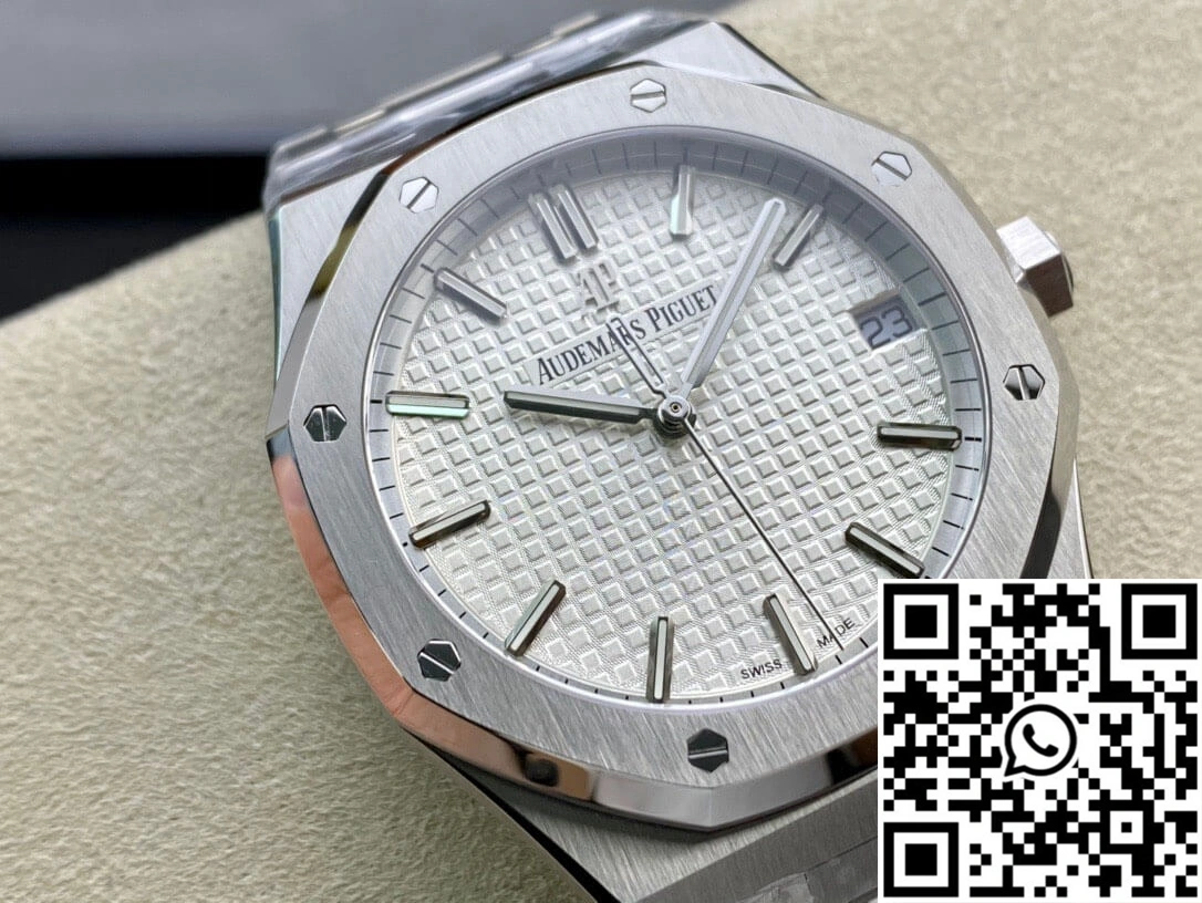 Bold Audemars Piguet Royal Oak 15500ST.OO.1220ST.04 ZF Factory White Dial 52