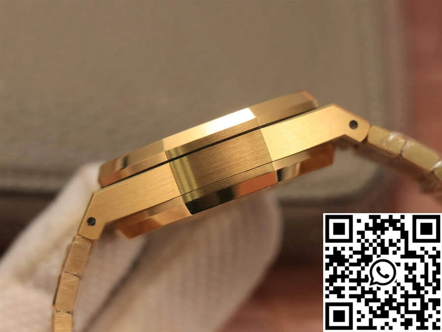 Lightweight Audemars Piguet Royal Oak 26320BA.OO.1220BA.02 OM Factory Yellow Gold 53