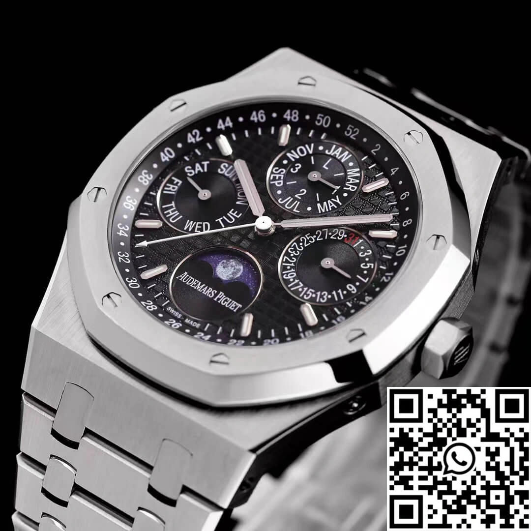 Audemars Piguet Royal Oak 26574 APS Factory Black Dial Unisex 124
