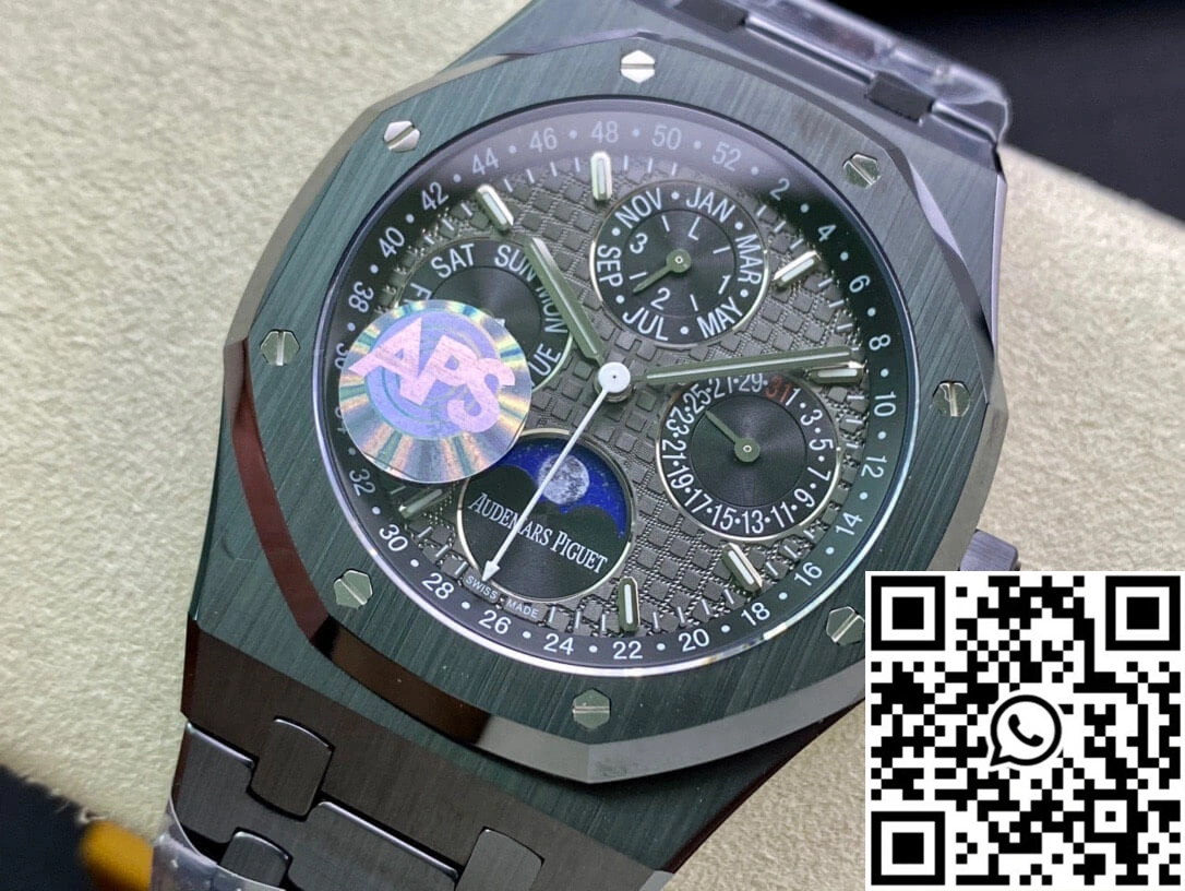 Audemars Piguet Royal Oak 26579CE.OO.1225CE.01 APS Factory Black Dial Lightweight 72