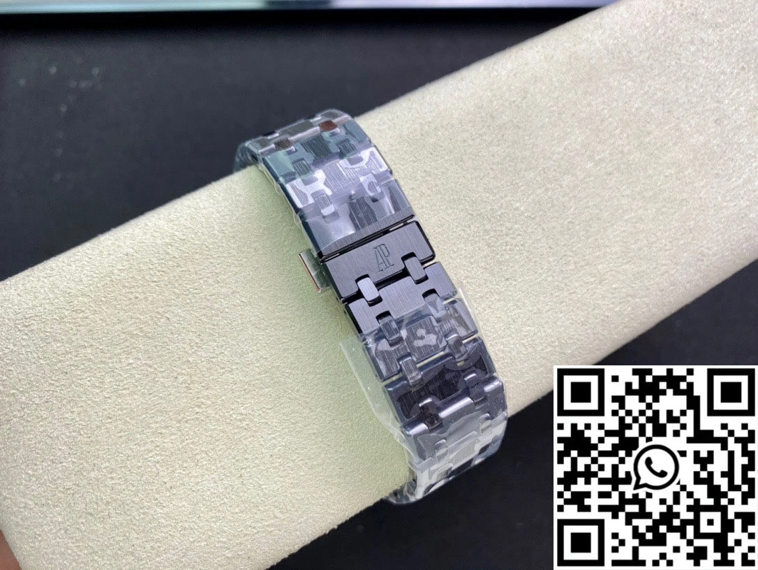 Audemars Piguet Royal Oak 26579CE.OO.1225CE.01 APS Factory Black Dial Lightweight 72
