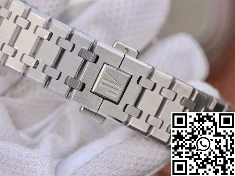 Sustainable Audemars Piguet Royal Oak 41MM 26120ST.OO.1220ST.03 TWA Factory Black Dial 128