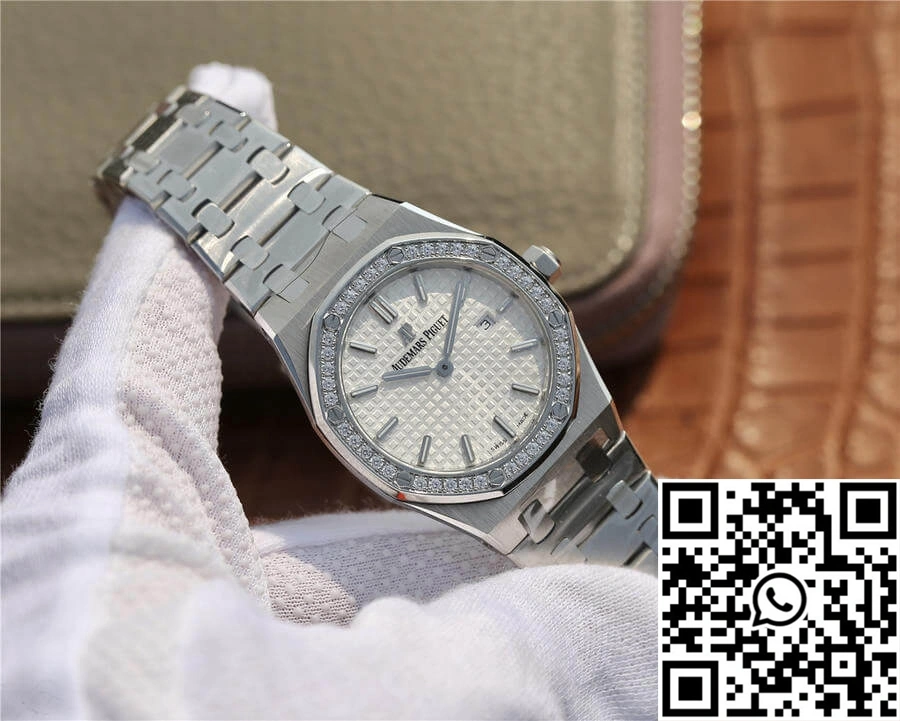 Audemars Piguet Royal Oak 67650 JF Factory Diamond White Dial RelaxedFit 95