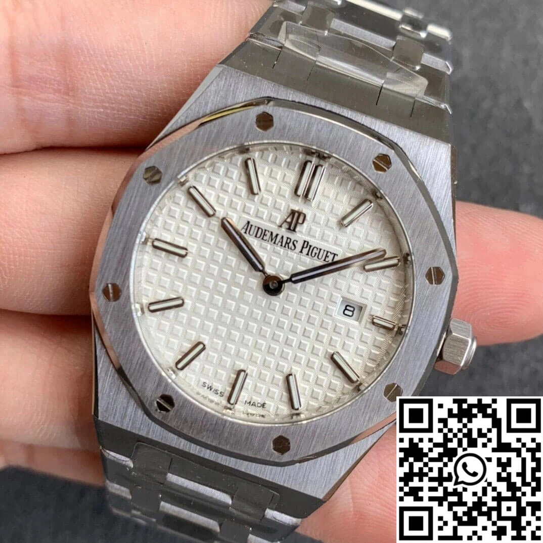 Audemars Piguet Royal Oak 67651ST 33MM JF Factory Silver Dial Minimalist 100