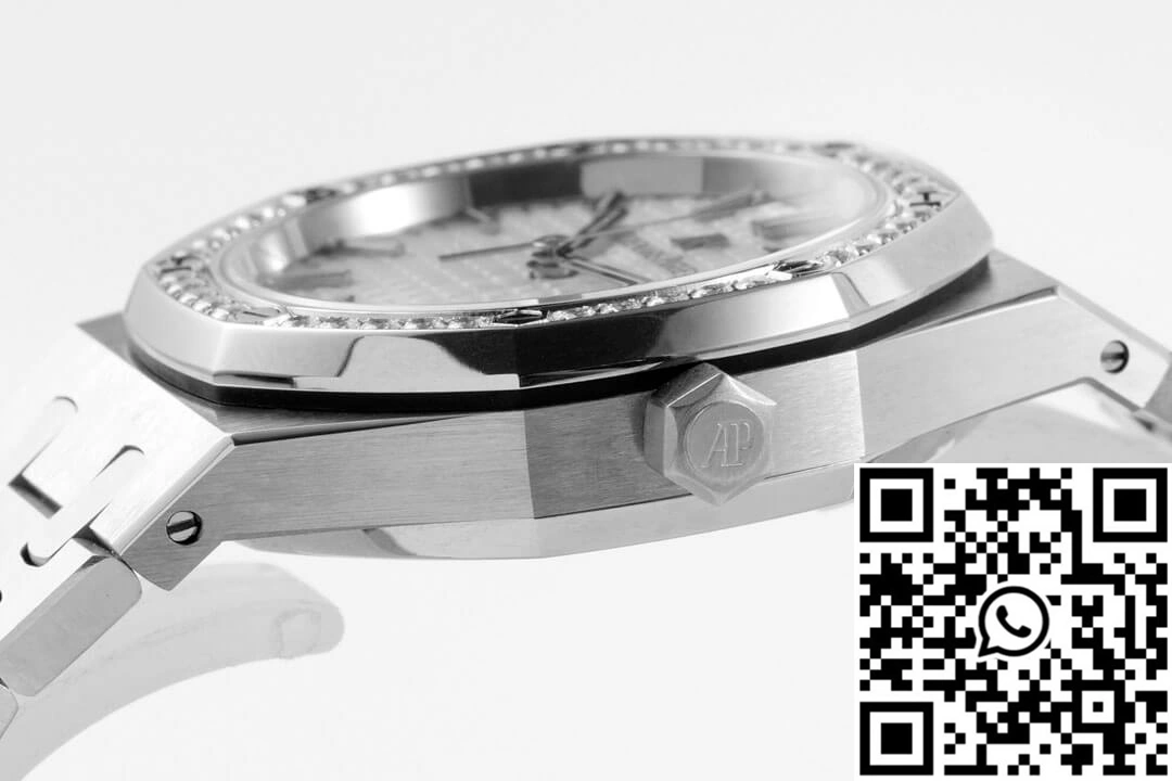 HighQuality Audemars Piguet Royal Oak 77350ST 8F Factory Diamond-set Bezel 102