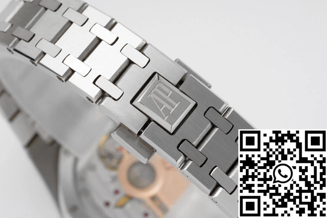 HighQuality Audemars Piguet Royal Oak 77350ST 8F Factory Diamond-set Bezel 102