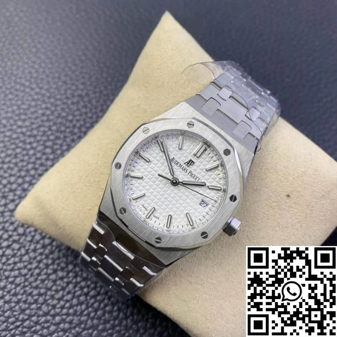 Audemars Piguet Royal Oak 77350ST.OO.1261ST.01 8F Factory Silver Dial GoodFit 97