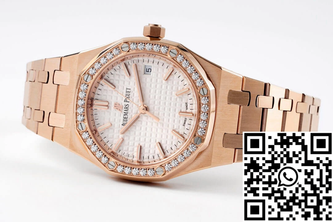 MultiPurpose Audemars Piguet Royal Oak 77351OR.ZZ.1261OR.01 8F Factory Silver Dial 130