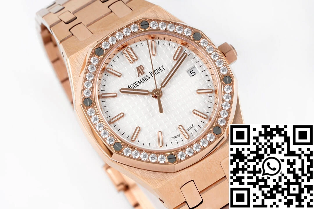 MultiPurpose Audemars Piguet Royal Oak 77351OR.ZZ.1261OR.01 8F Factory Silver Dial 130