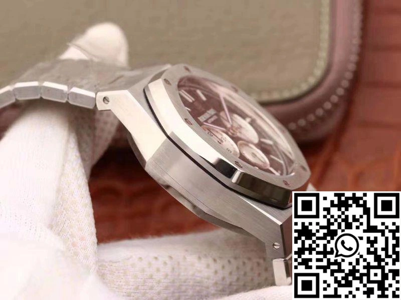 Affordable Audemars Piguet Royal Oak Chronograph 26331 OM Factory Black Dial 71