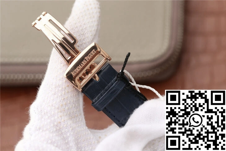 SportInspired Audemars Piguet Royal Oak Chronograph 26331OR.OO.D315CR.01 OM Factory Blue Dial 183