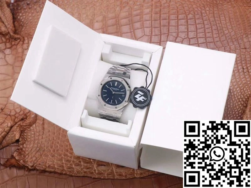 WeatherProof Audemars Piguet Royal Oak Jumbo”Extra-Thin 15202ST.OO.1240ST.01 ZF Factory Blue Dial 148