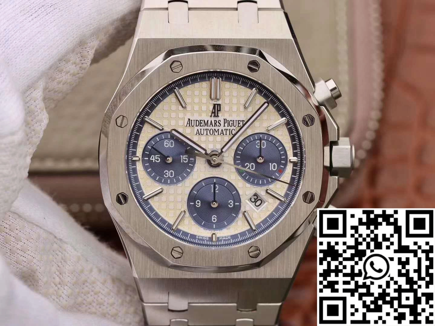 Audemars Piguet Royal Oak OM Factory Ivory Dial TravelReady 83