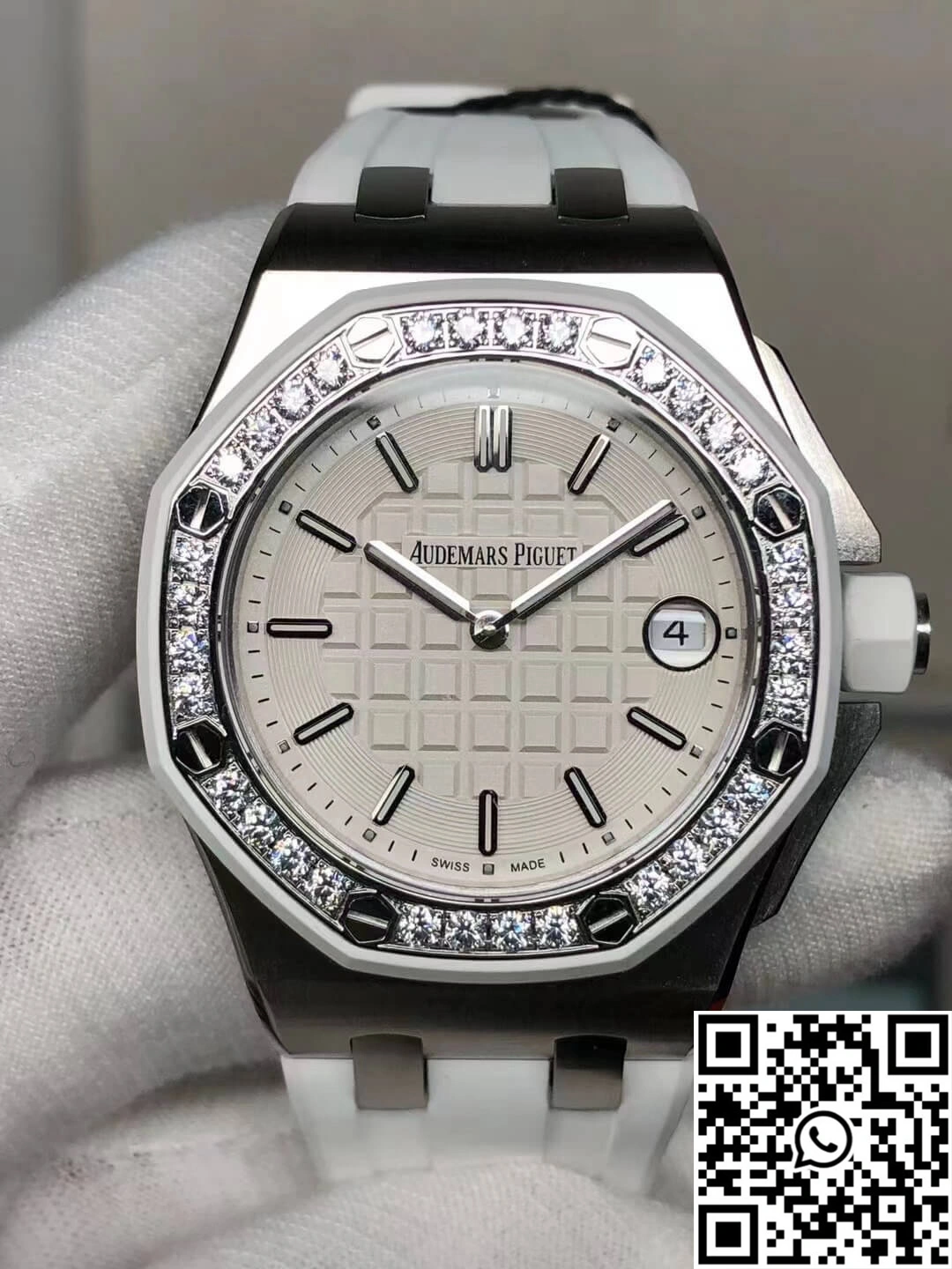 Elegant Audemars Piguet Royal Oak Offshore 67540SK.ZZ.A010CA.01 White Dial 205