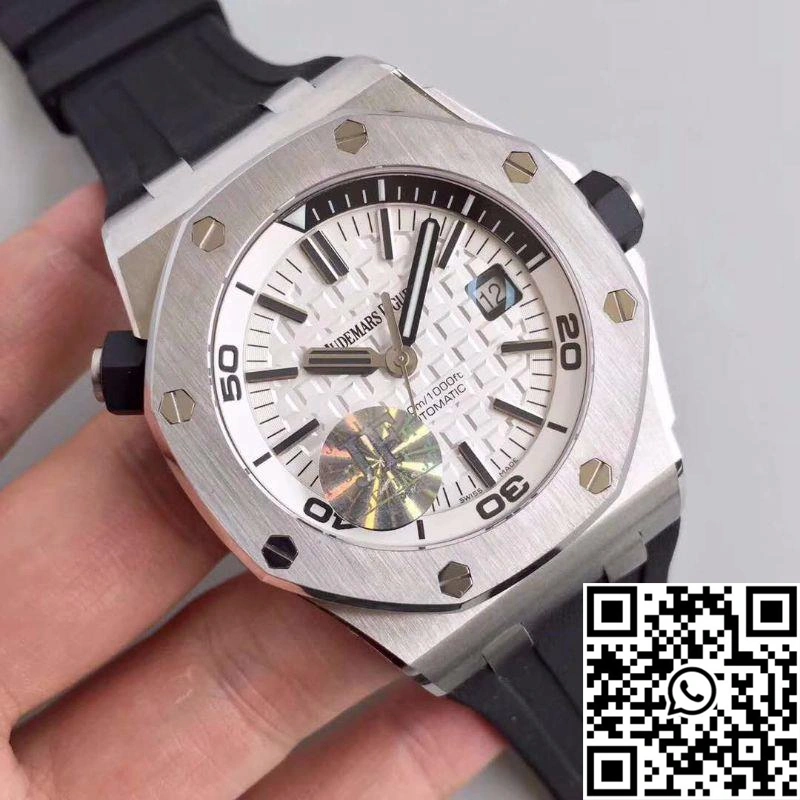 Audemars Piguet Royal Oak Offshore Diver 15710ST.OO.A002CA.02 JF Factory White Dial RelaxedFit 225
