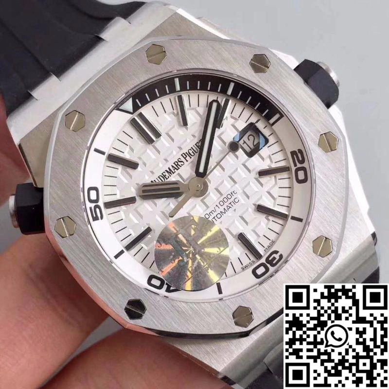Audemars Piguet Royal Oak Offshore Diver 15710ST.OO.A002CA.02 JF Factory White Dial RelaxedFit 225