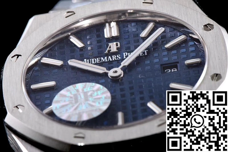 Audemars Piguet Royal Oak Quartz 67650ST.OO.1261ST.01 JF Factory Blue Dial Elegant 179