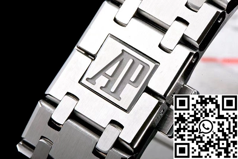 Audemars Piguet Royal Oak Quartz 67650ST.OO.1261ST.01 JF Factory Blue Dial Elegant 179
