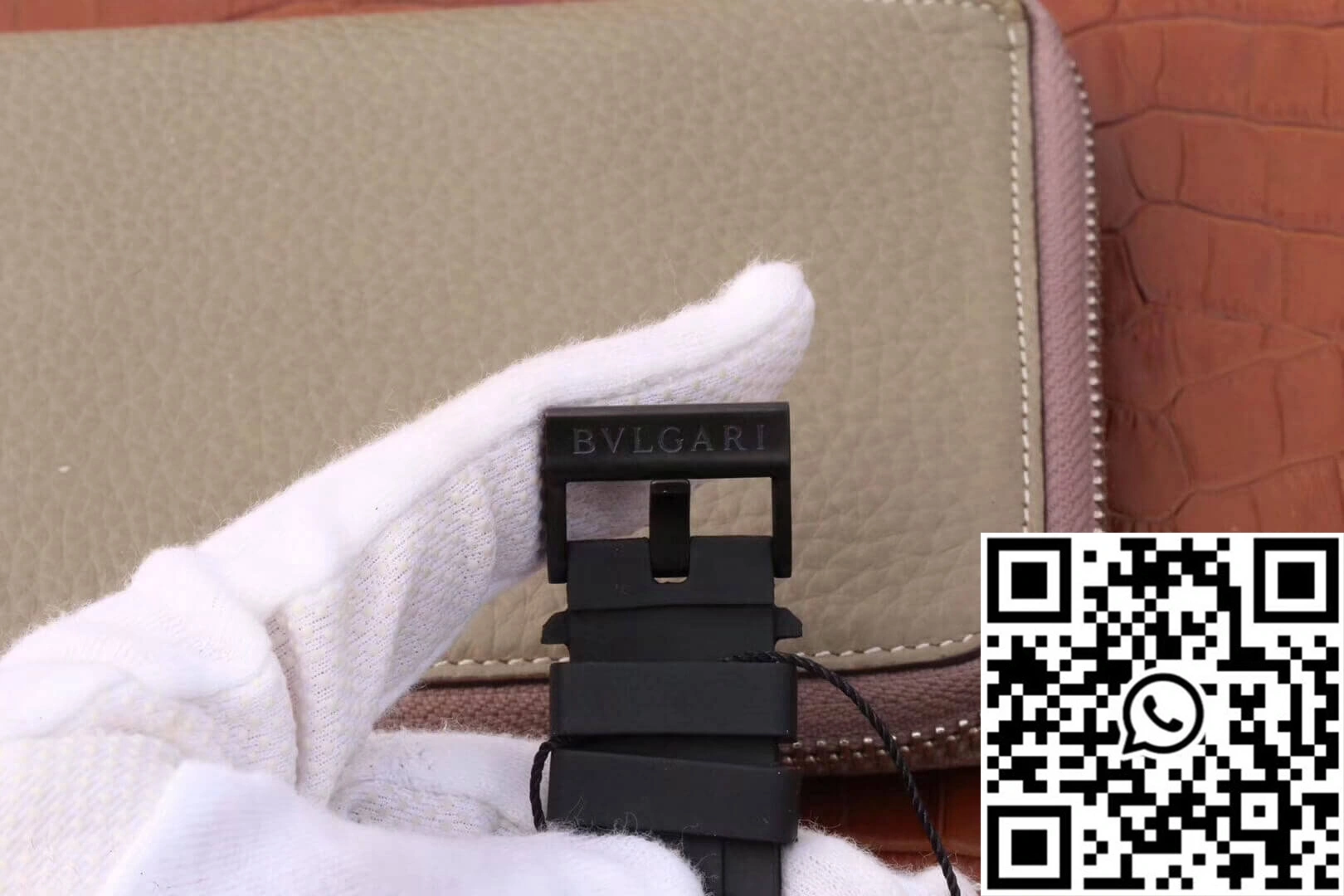 Bvlgari Octo 102581 BGO41BBSVD Black Dial TravelReady 1631
