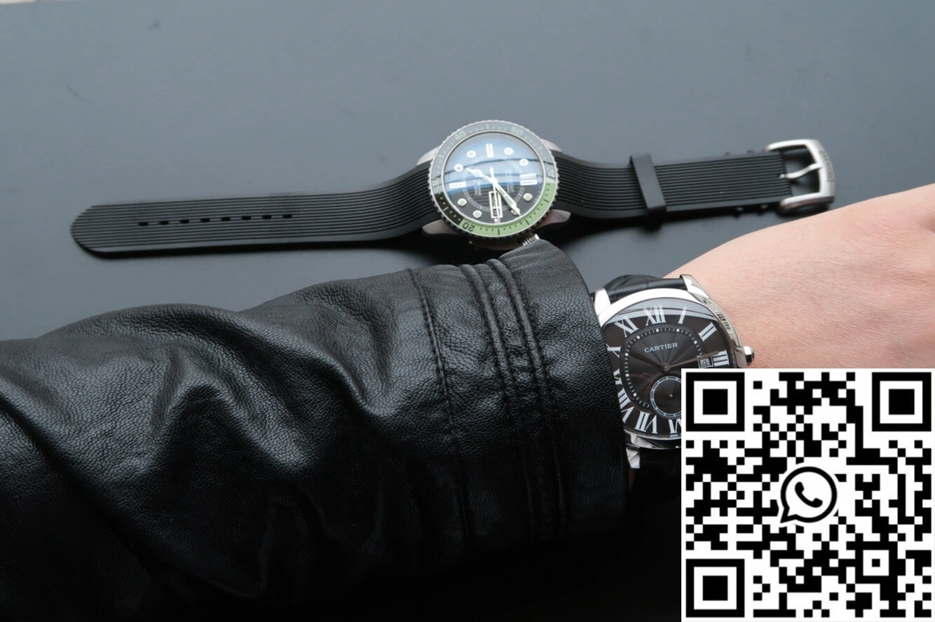 Drive De Cartier WSNM0009 V6 Factory Black Dial FreshLook 1401