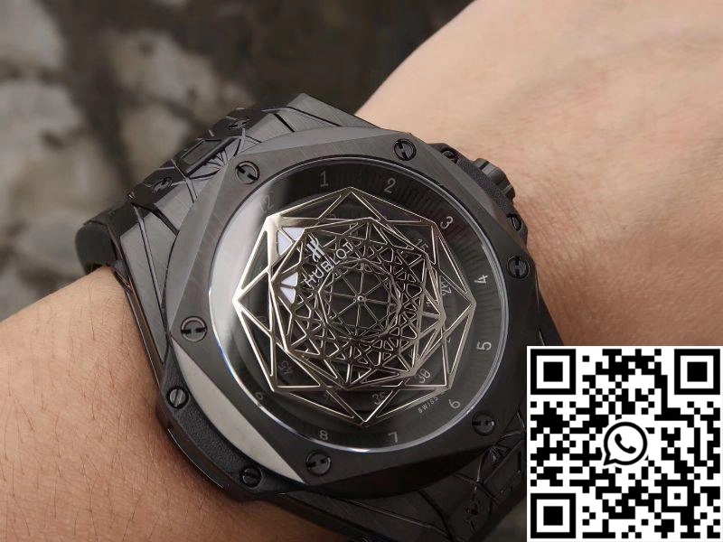 Reliable Hublot Big Bang Sang Bleu Magic 415.CX.1112.VR.MXM18 TMF Factory Black Dial 1750
