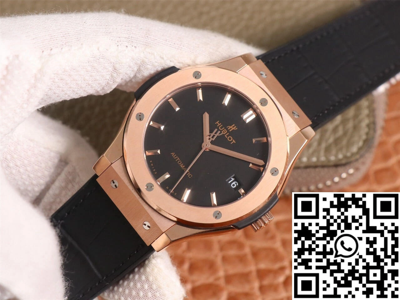 UrbanStyle Hublot  Fusion 511.OX.1181.LR WWF Factory Rose Gold Black Dial 1842