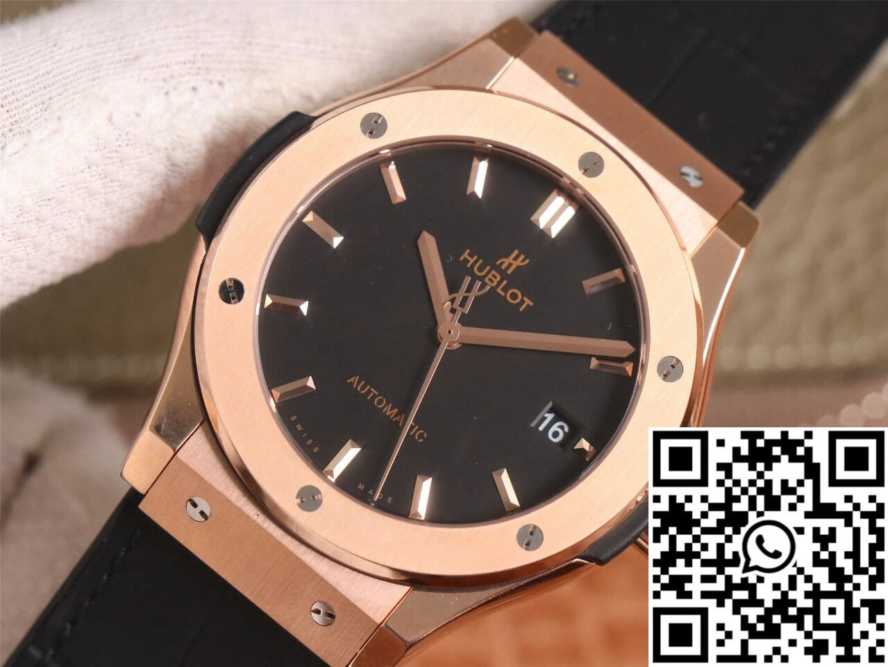 UrbanStyle Hublot  Fusion 511.OX.1181.LR WWF Factory Rose Gold Black Dial 1842