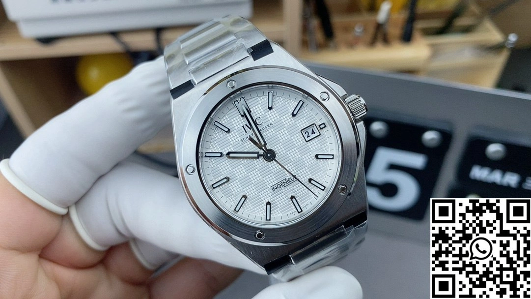 IWC Ingenieur IW328902 40mm V7 Factory 40mm White Dial StreetReady 1872