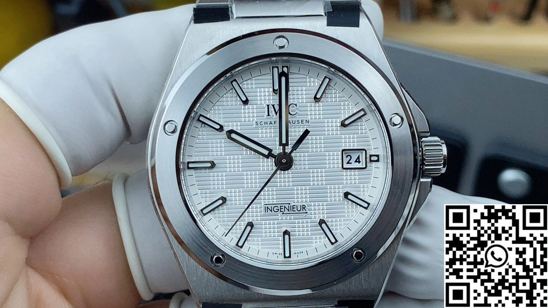 IWC Ingenieur IW328902 40mm V7 Factory 40mm White Dial StreetReady 1872