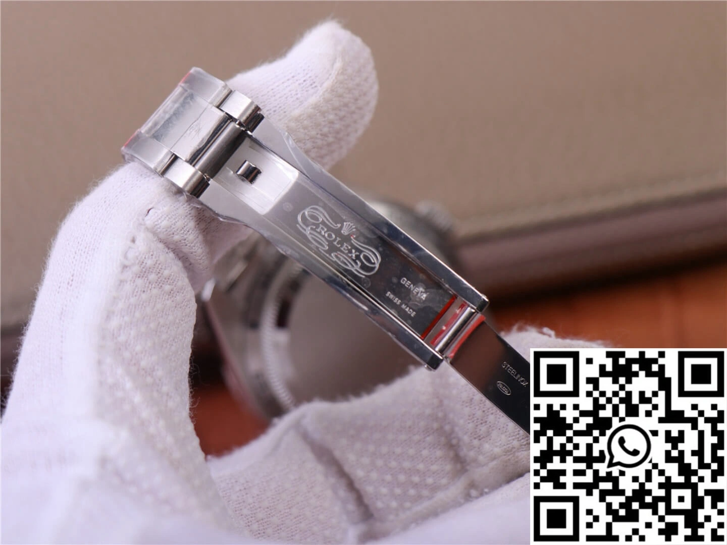Comfortable JB Factory Replica Rolex Milgauss Base 116400 Label Noir Design LNT01HS-001 Silver case watch 1194