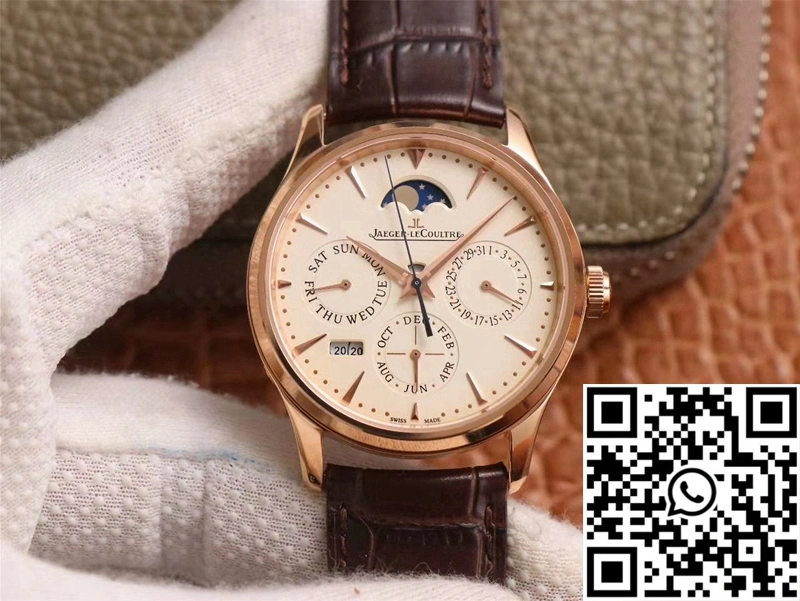 Sporty Jaeger-LeCoultre Master Ultra Thin Moon Perpetual Calendar 1302520 V9 Factory Rose Gold Case 2062