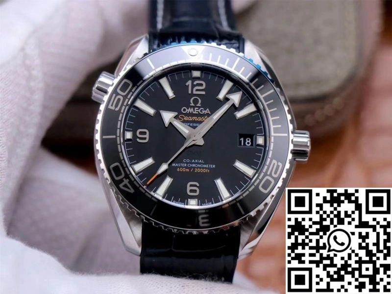 UrbanChic Omega Seamaster 215.33.40.20.01.001 Planet Ocean 600M VS Factory Black Dial 360
